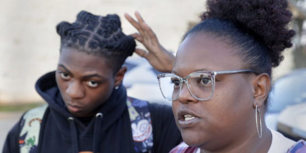 Wearing Dreadlock turns punishable offense in Texas: Black student in Texas punished for hairstyle