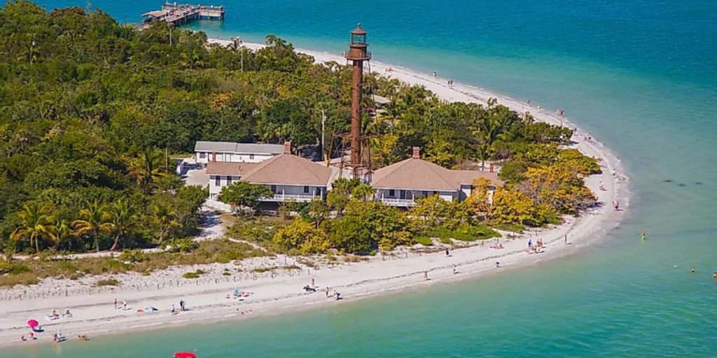 Don't Miss These Top 3 Ranked Coastal Beach Towns in Florida