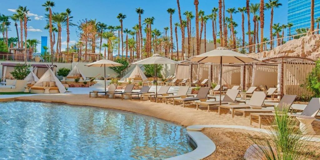 Explore 5 Best Hotels with Celebrity Chef Restaurants in Las Vegas