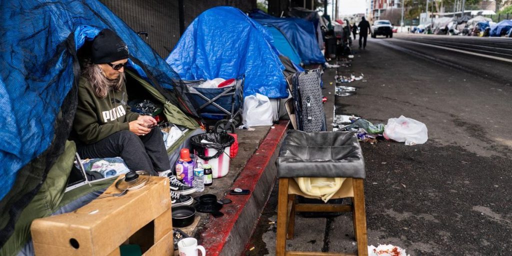 People of this New York City Are Becoming Homeless Day by Day