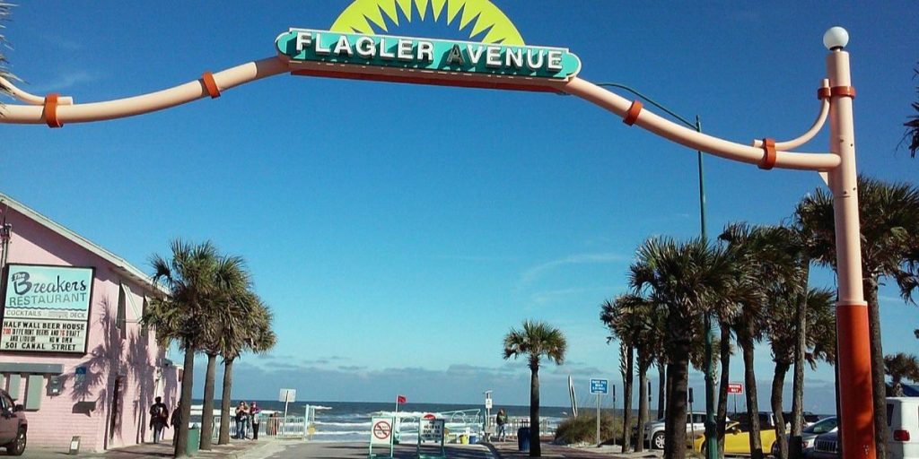 The Best 5 Beaches Near Orlando, Florida