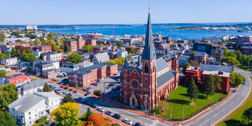 Avoid These 10 Maine Cities with Higher Gas Prices