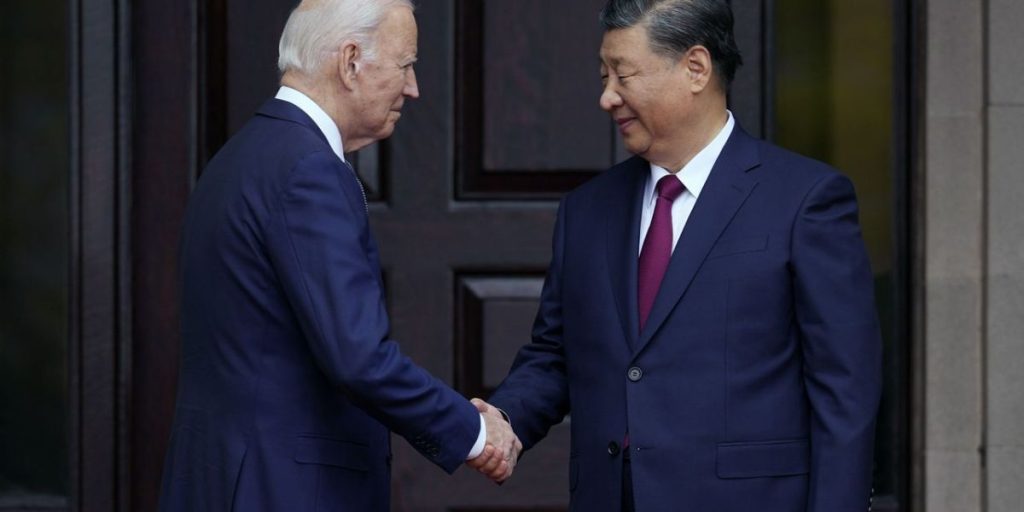 Biden alerts Xi Jinping to China's ongoing assistance to Russia amid Ukraine war