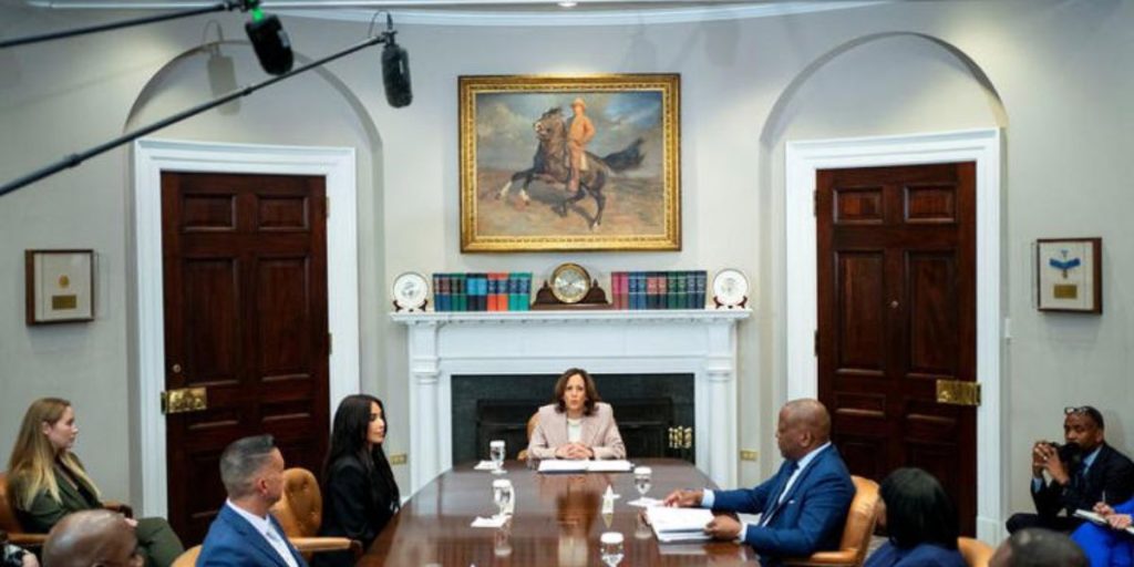 Kim Kardashian Back at White House for Talks on Criminal Justice Reform with VP Harris
