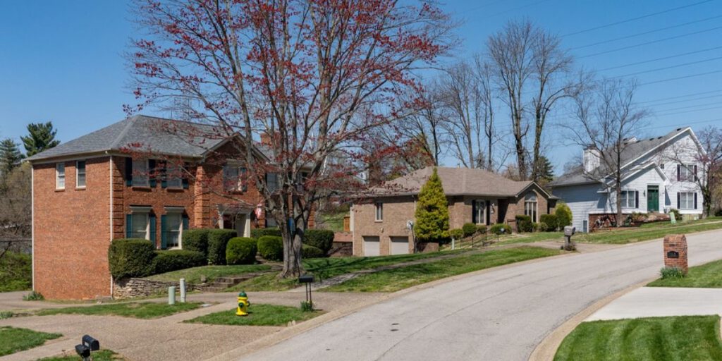 Golden Years in Comfort 10 Louisville Suburbs Perfect for Retirees (1)